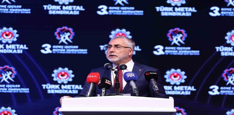 Bakan Işıkhan Gençlerimizin Dijital Bağımlılık Konusuna Dikkatle Eğilmesi Gerektiğini Düşünüyorum?v=1