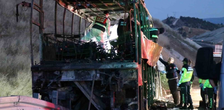 Trafikte Korkutan Rakamlar: 5 Ayda 266 Bin Kaza Meydana Geldi