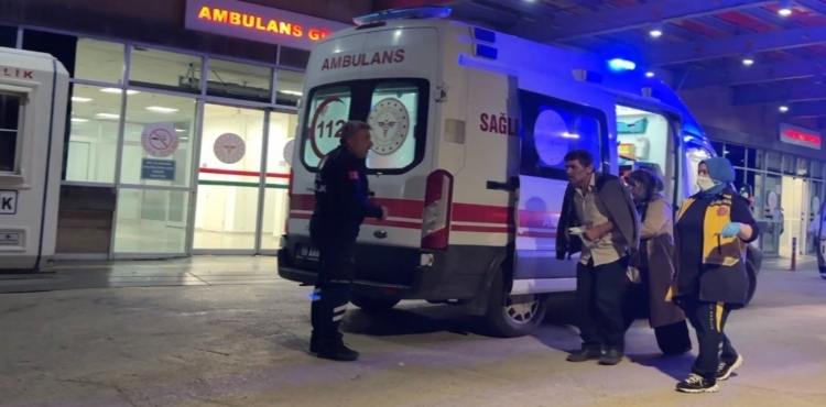 Düğün Yemeğinden 50 Kişi Zehirlendi İddiası?v=1