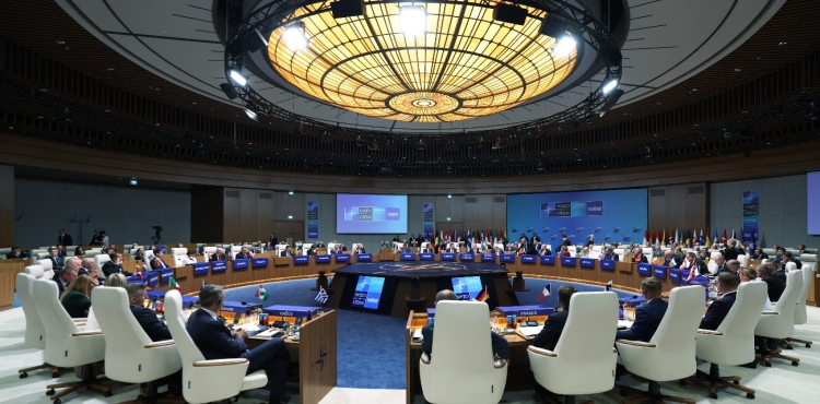 NATO Ankara Zirvesi Bildirisi NATO 50 Milyar Doların Üzerinde Yeni Savunma Alımı Yapacak?v=1