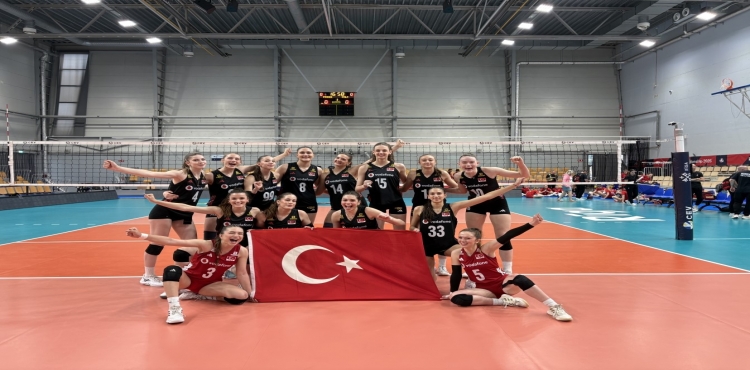 18 Yaş Altı Milli Kadın Voleybol Takımı Finalde?v=1