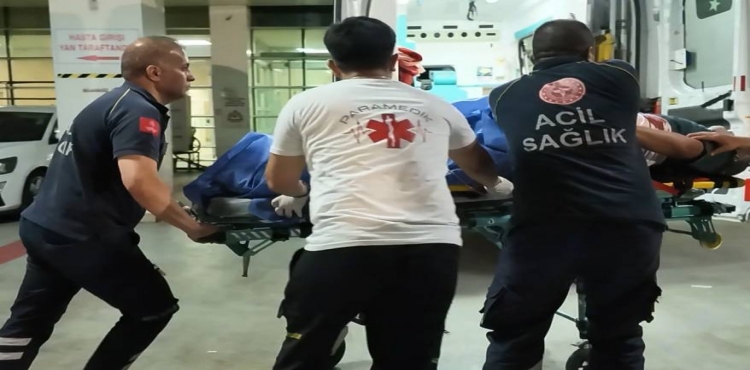Yola Araç Park Eden Şahsı Av Tüfeğiyle Vurdu?v=1
