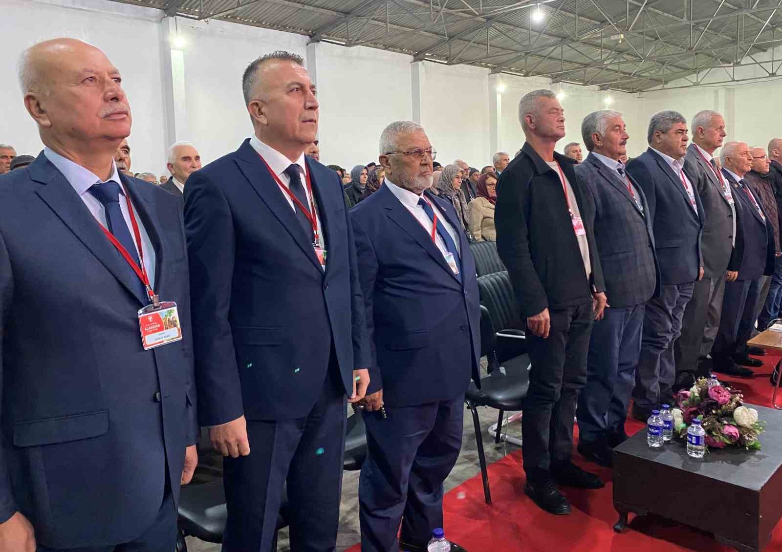 Alaşehir’de 36 yıllık başkan seçimi kaybetti
