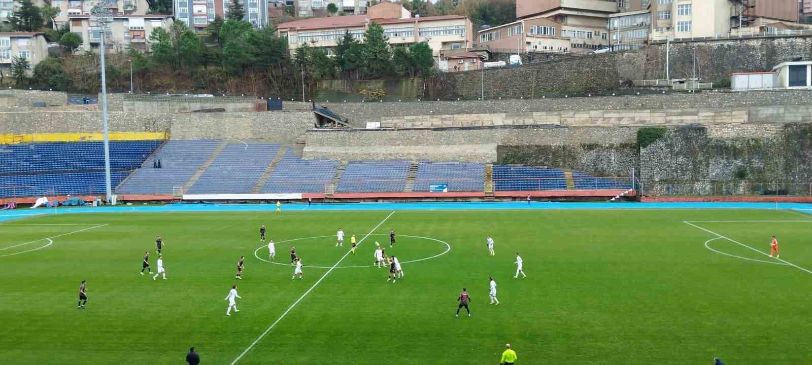 TFF 2. Lig: Zonguldak Kömürspor: 1 - Kırklarelispor: 1
?v=1