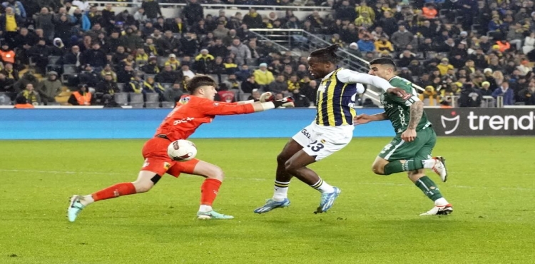 Trendyol Süper Lig: Fenerbahçe: 7 - Konyaspor: 1 (Maç sonucu)