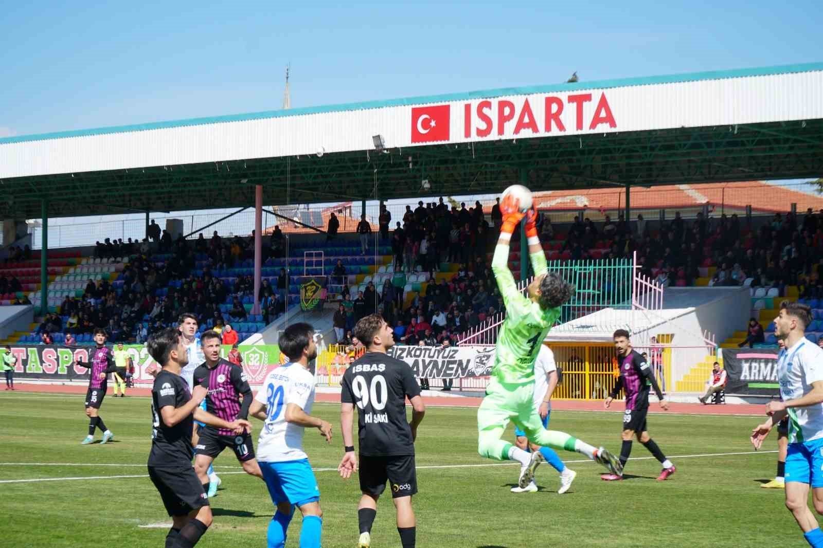 TFF 2. Lig: Isparta 32 Spor: 0 - Karaman Futbol Kulübü: 1

