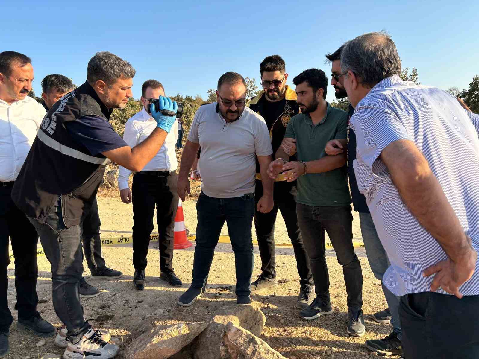 Mardin’de vahşi cinayetin failleri aracın yansımasından bulundu
