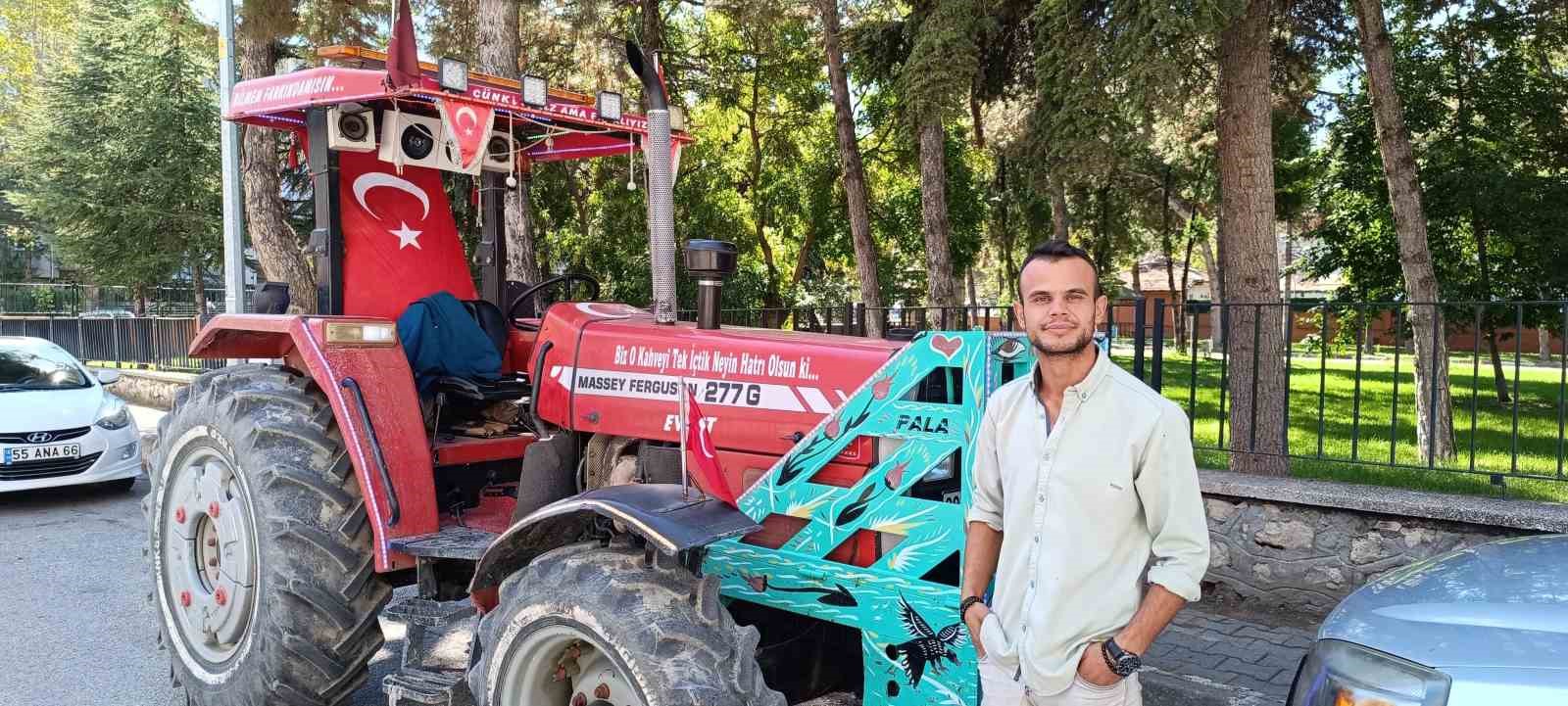  Bu benim için heves  dedi, cezalara rağmen traktörle turlamaktan vazgeçmedi
