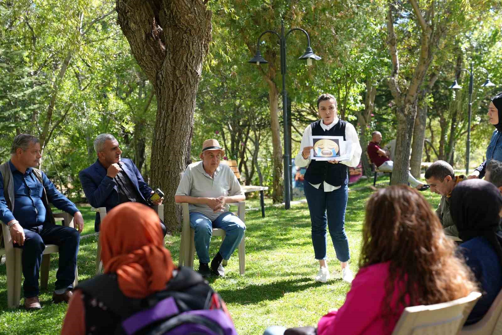 Elazığ Belediyesinden TRSM danışanlarına motivasyon desteği
