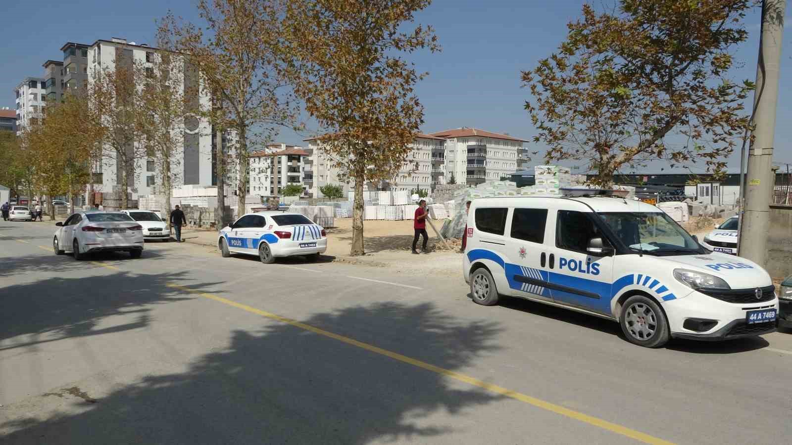 İşçilerin kavgasına polis müdahale etti
