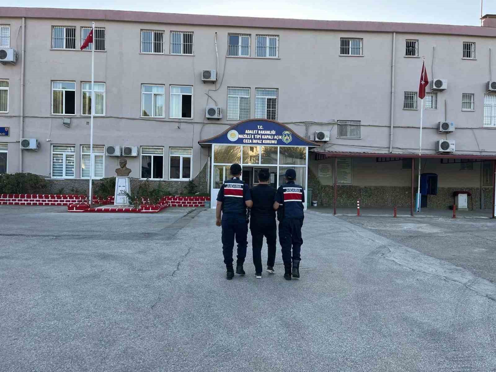 Hakkında 14 yıl hapis cezası bulunan şahıs JASAT’a takıldı
