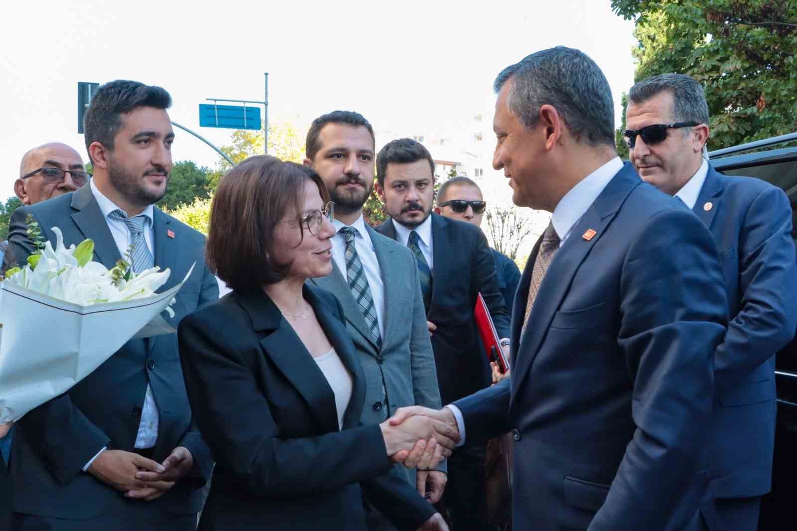 CHP Genel Başkanı Özel:  Maltepe’ye yakışır bir yönetim anlayışı sergileniyor”
