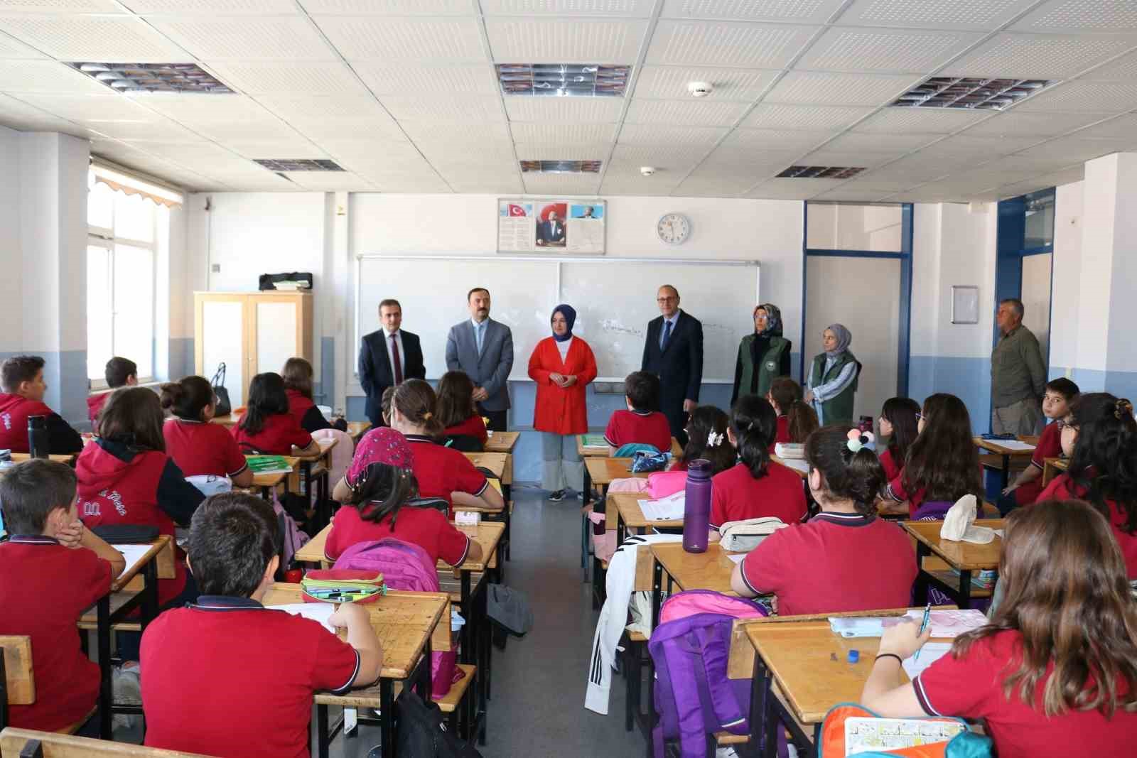 Erzincan’da bin öğrenciye eğitim verilecek
?v=1