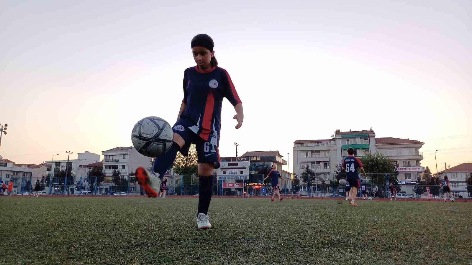 Düzce Kadın Futbol Takımı 1. Lig için iddialı
