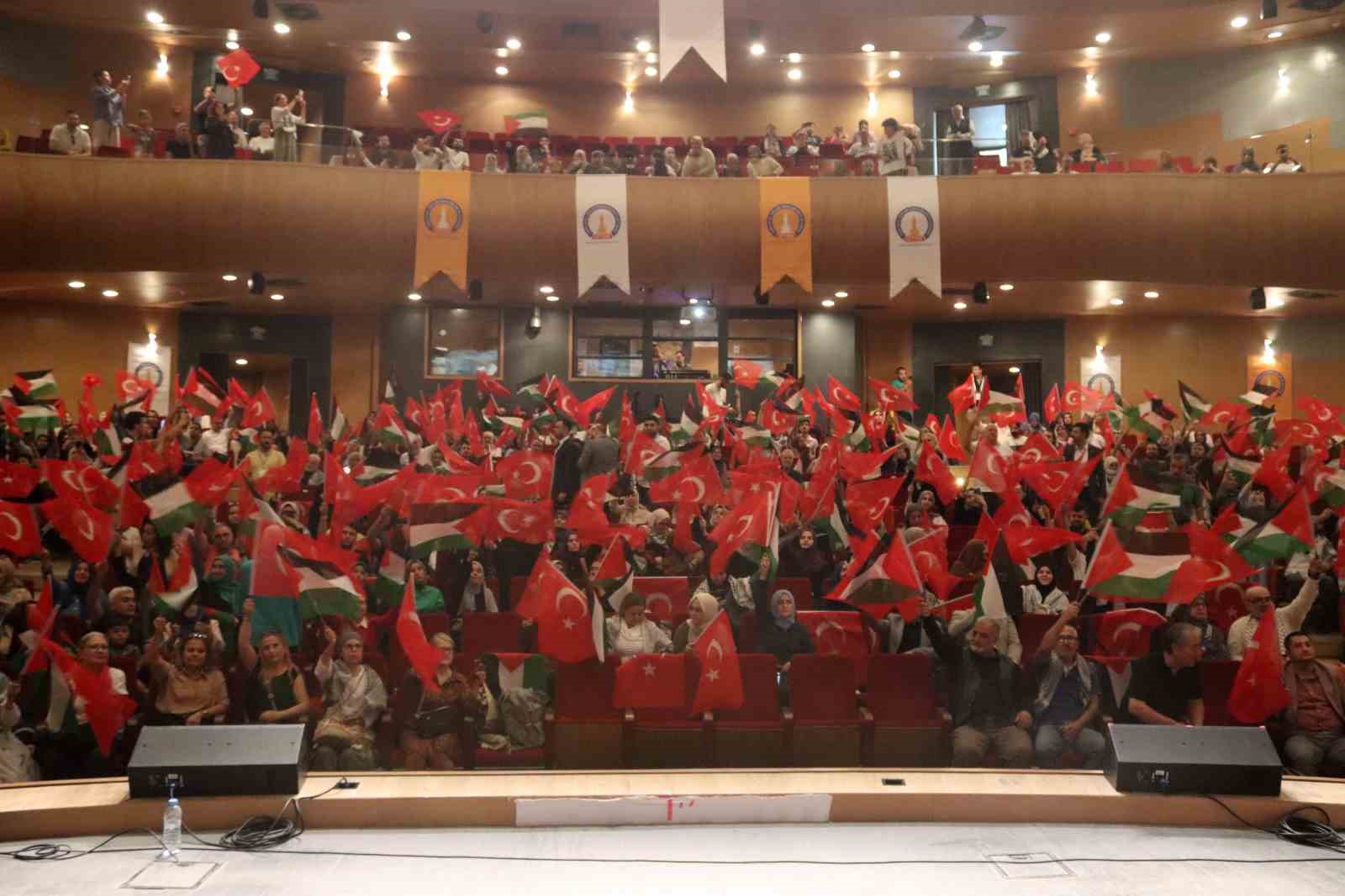 İSTOK Dönem Başkanı Temur:  Sanıyorlar ki bu zulüm devranı böyle sürüp gidecek 
