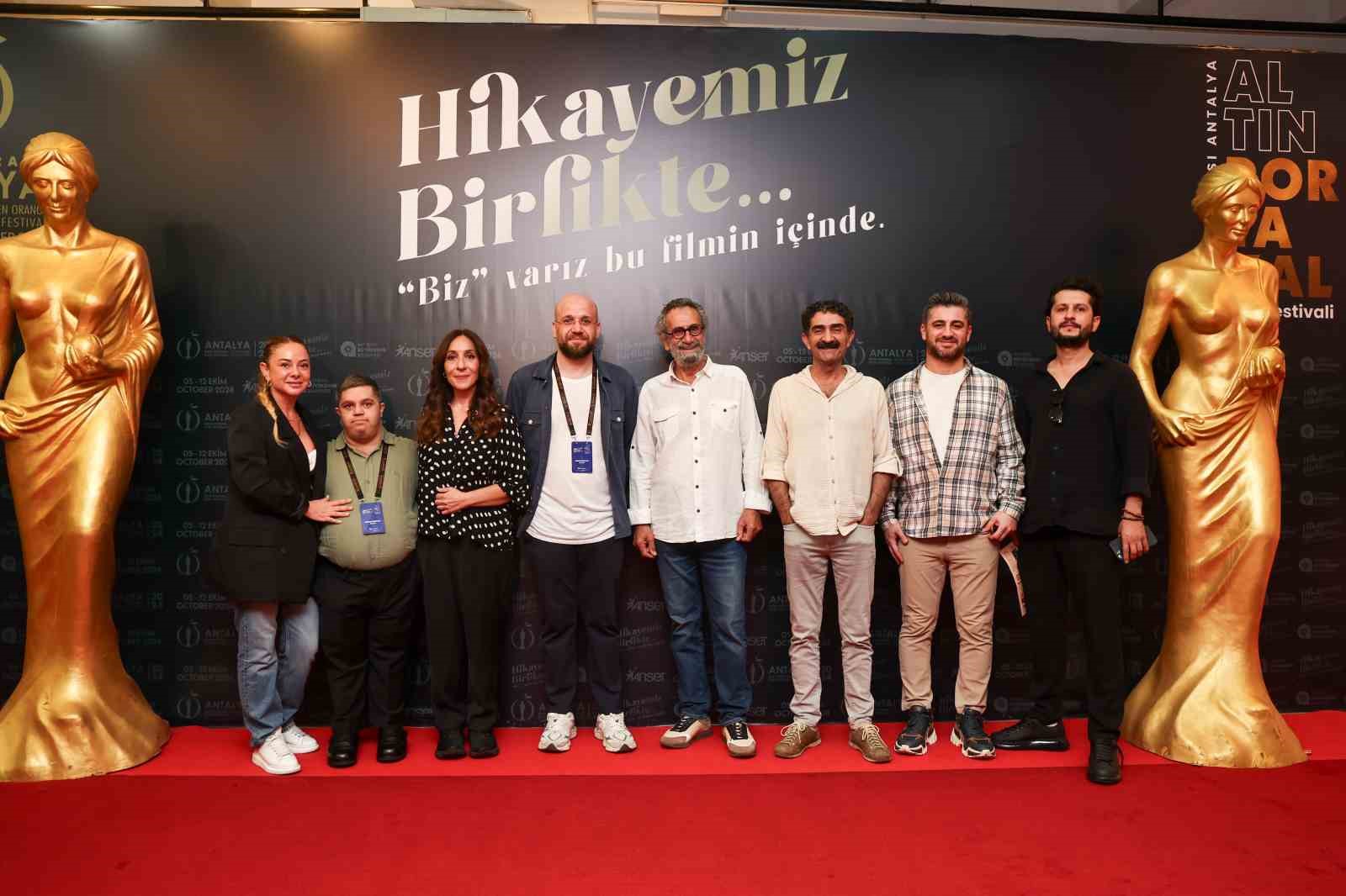 Altın Portakal Film Festivali’nde  Ayşe  filminin prömiyeri yapıldı
