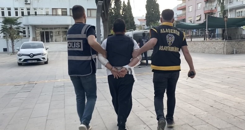 Manisa’da genç kızı katleden şahıs tutuklandı
