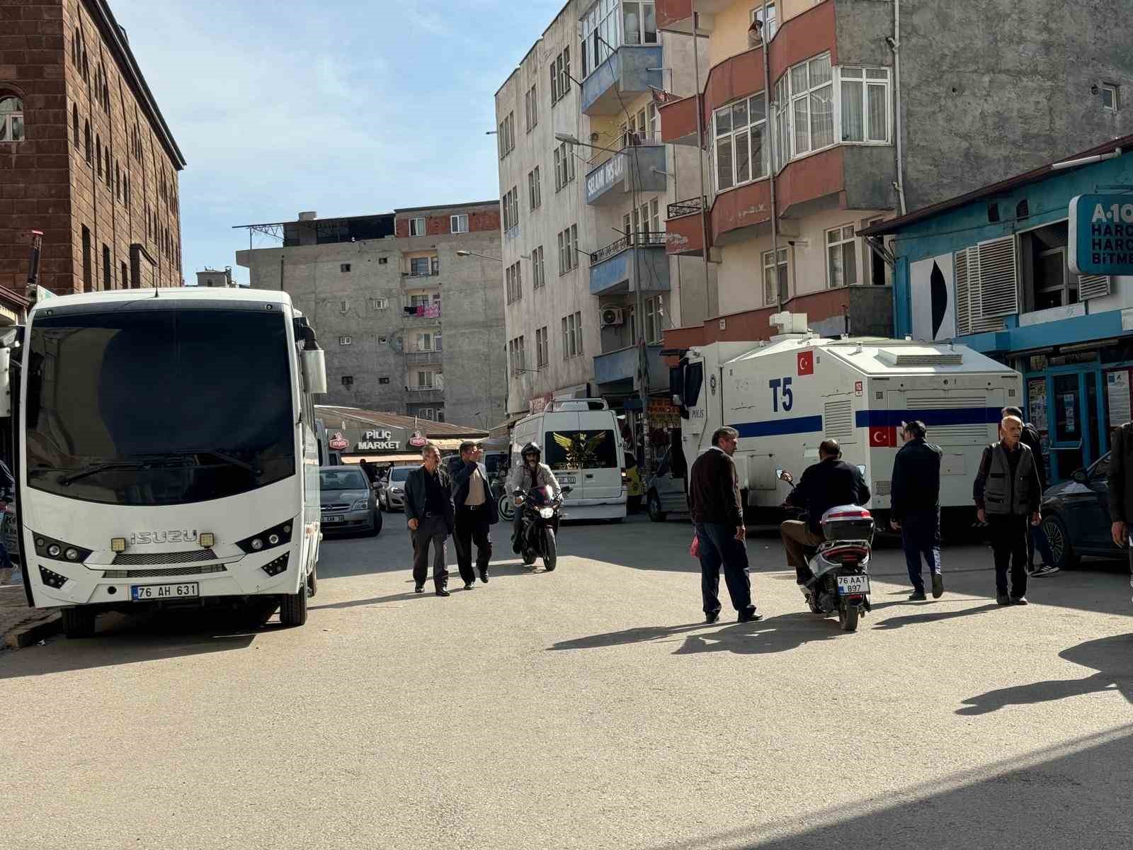 9 yıl önce 13 polisin şehit edildiği saldırının faillerinden biri ve yardım yataklık yapan 8 kişi yakalandı
