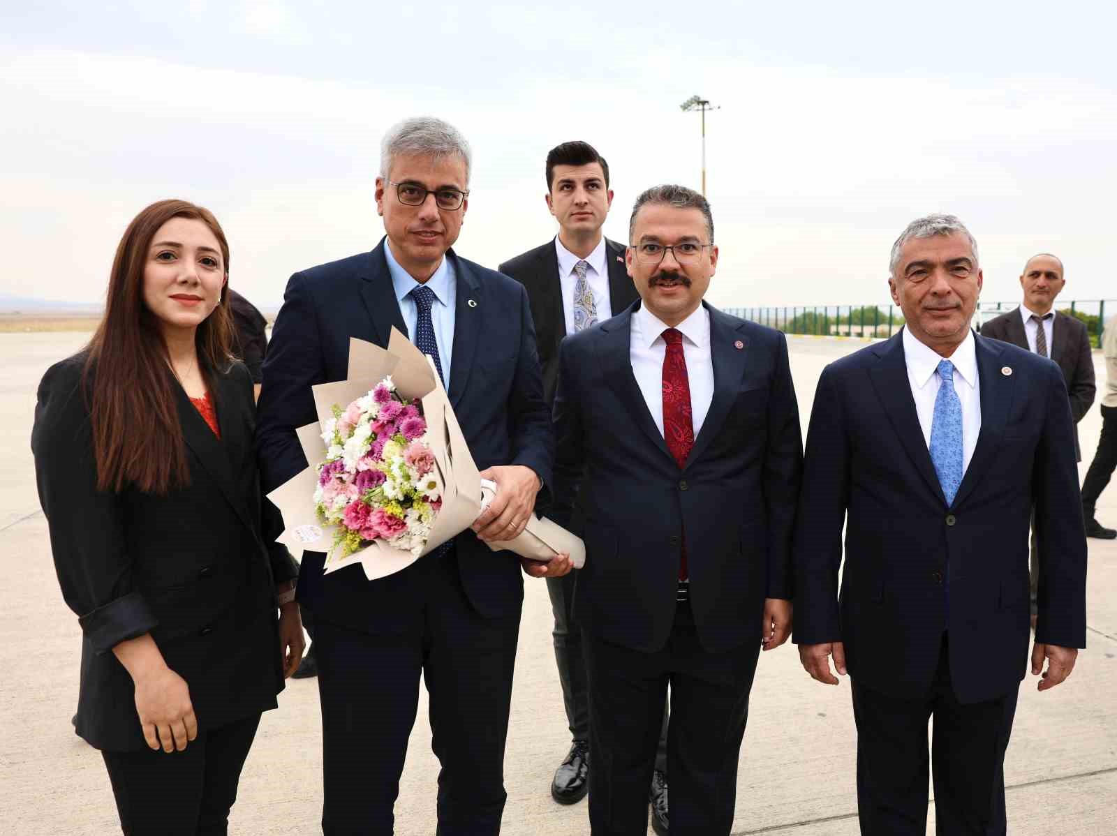 Sağlık Bakanı Prof. Dr. Kemal Memişoğlu, Iğdır’da
