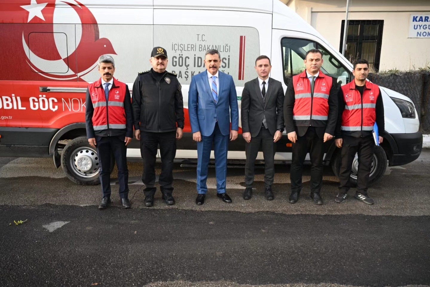  Mobil göç aracı işlemleri hızlandırıyor 
