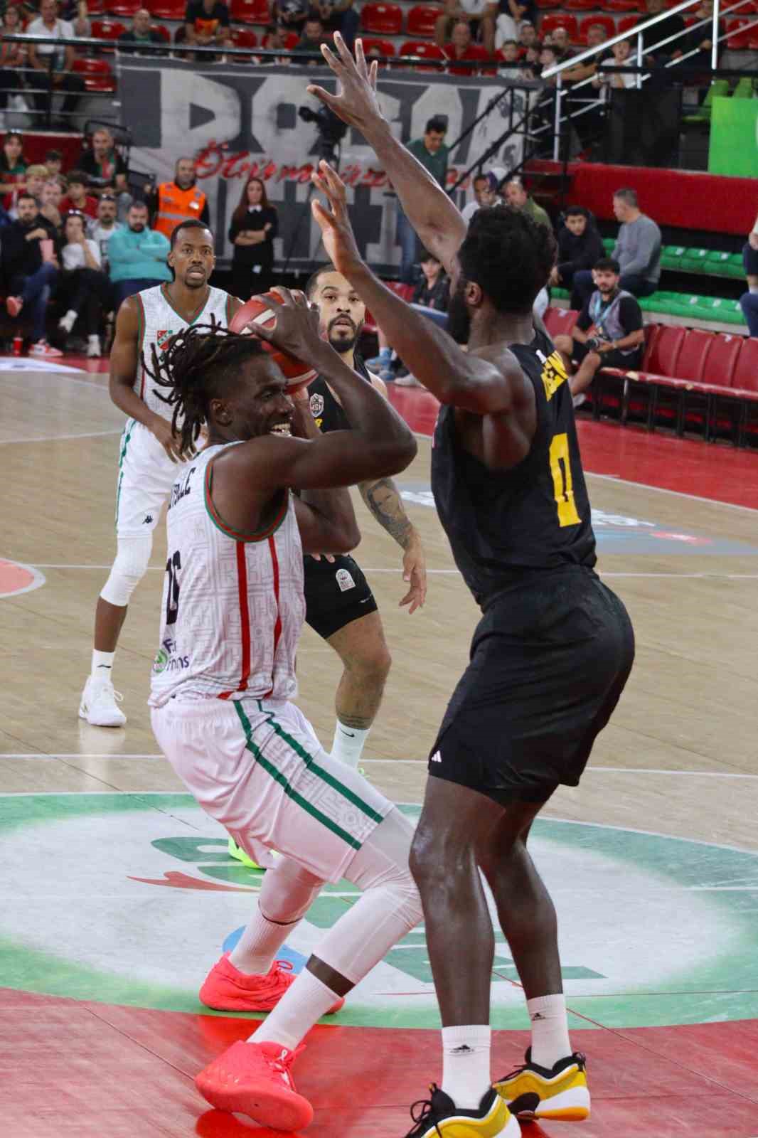 Türkiye Basketbol Süper Ligi: Karşıyaka: 107 - Mersinspor: 81
