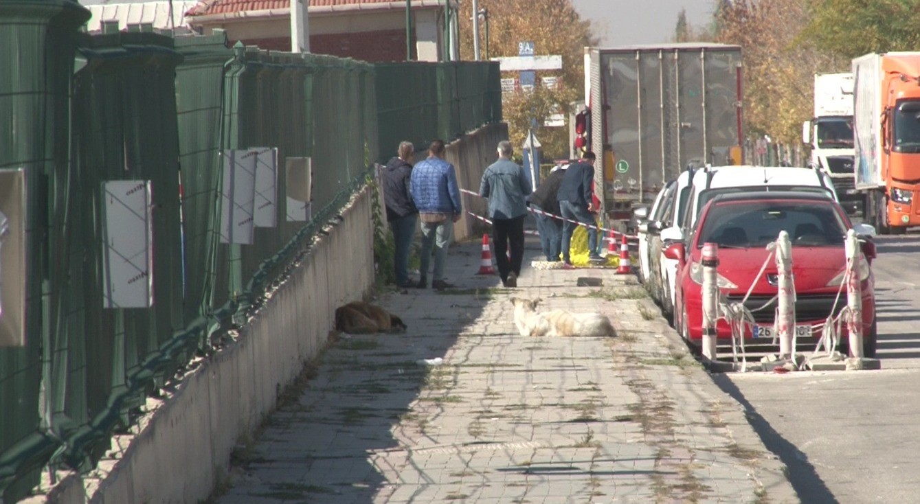 Eskişehir’de şüpheli paketten poşet çıktı
