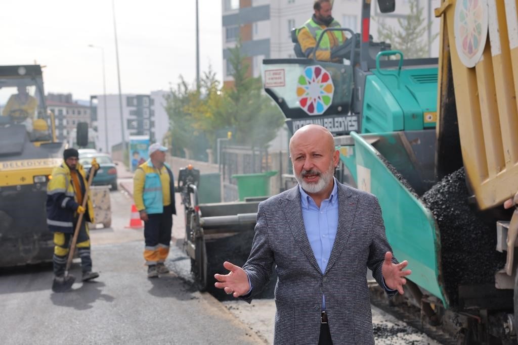 Başkan Çolakbayrakdar:  Şehrimizin ulaşım konforu için durmadan çalışıyoruz 
