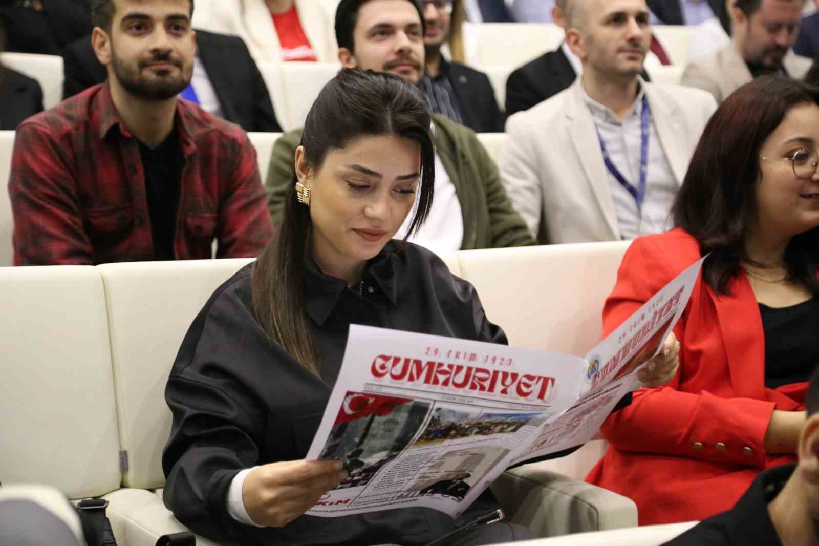 Avrasya Üniversitesi’nden  Cumhuriyetin Kazanımları  konferansı
