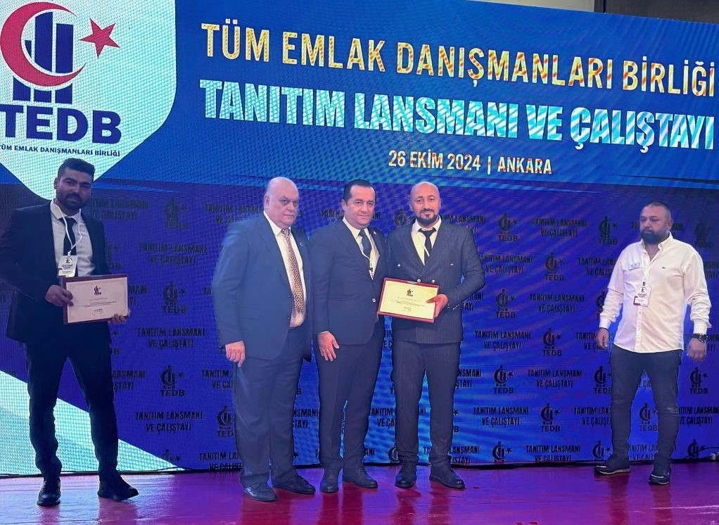 Erkan Büyükarslan, Eskişehir Tüm Emlak Danışmanları Birliği İl Başkanı olarak atandı
