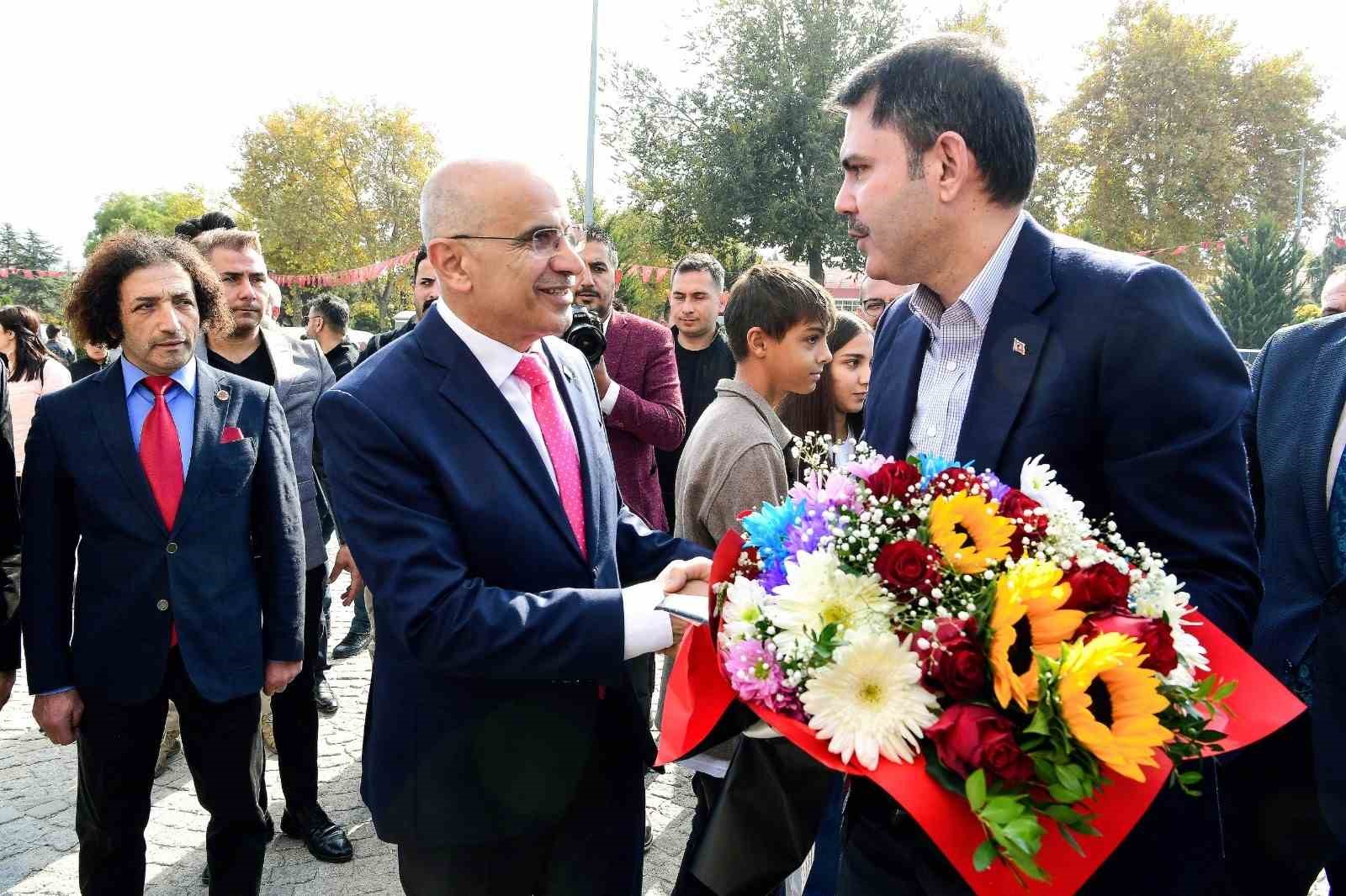 Bakan Kurum Malatya’da, İl Koordinasyon toplantısına katıldı
