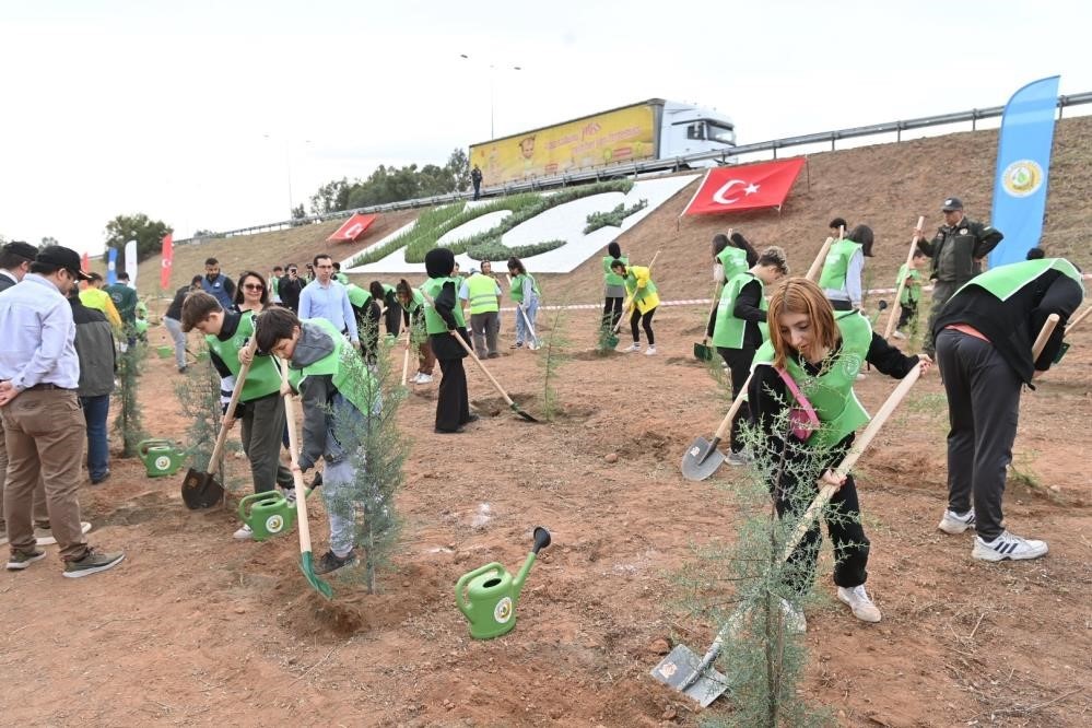 Aydın’da binlerce fidan toprakla buluşacak
?v=1