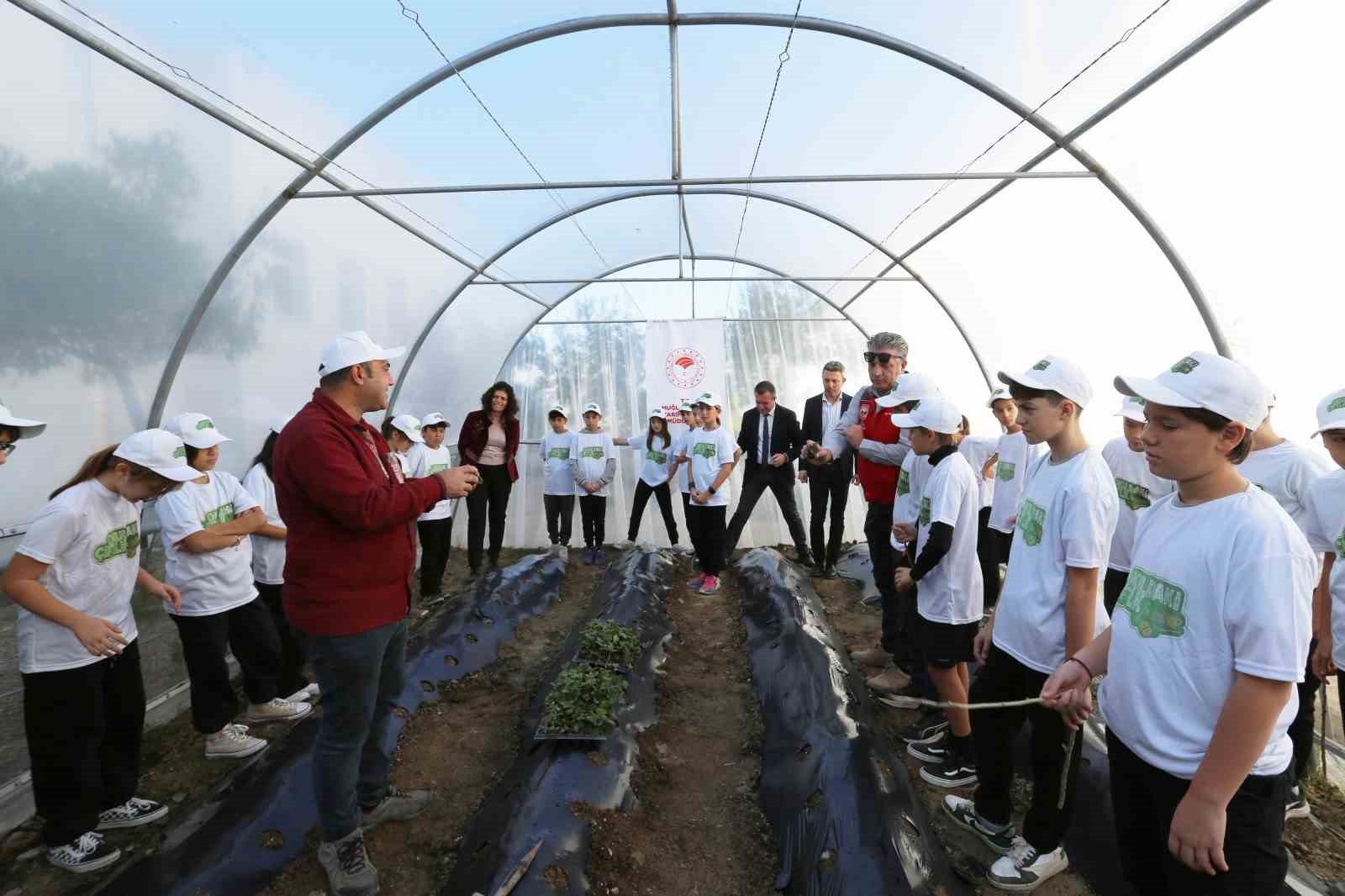 ‘Okuldaki Çiftlik’ projesi büyüyor
?v=1