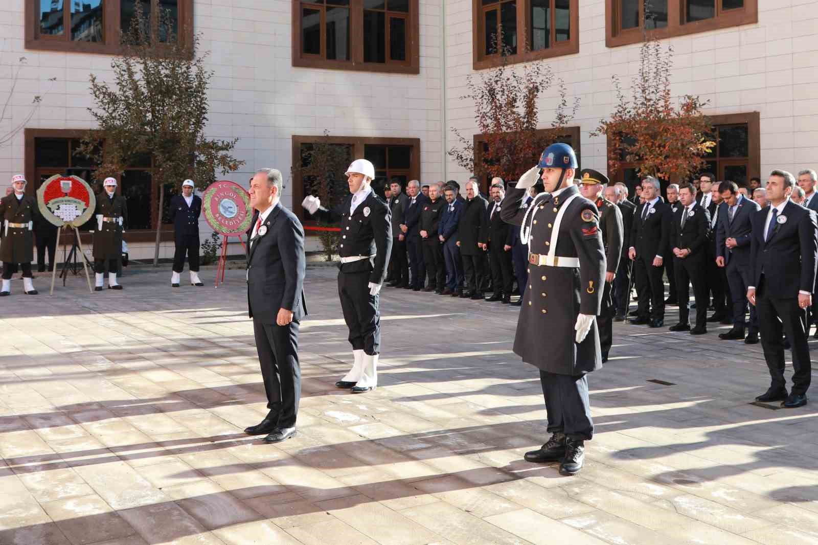 Bingöl’de Atatürk’ü anma programı düzenlendi
?v=1