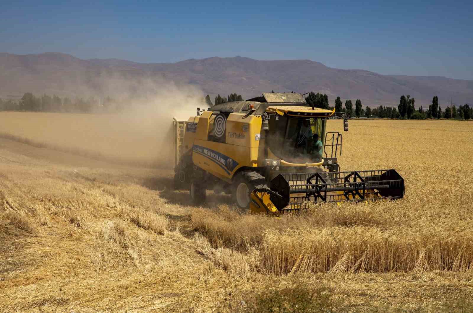 Bitkisel üretim uygulama ve araştırma merkezi, sürdürülebilir bir gelecek için çalışıyor
?v=1