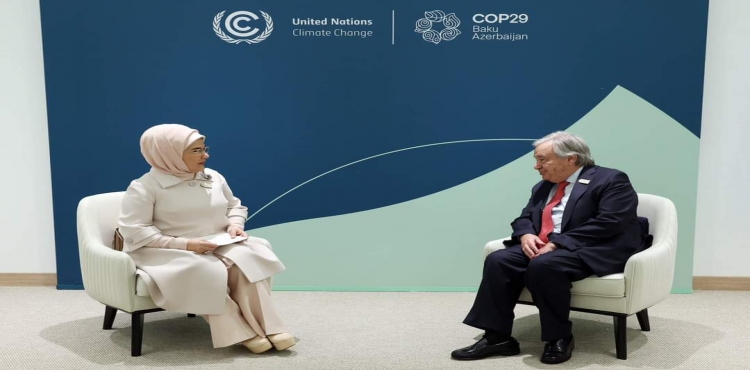 Emine Erdoğan, COP29’da BM Genel Sekreteri Guterres ile görüştü