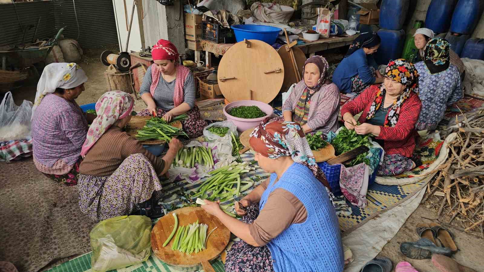 Nazilli’de kadınlardan yağmur için gözleme hayrı
?v=1