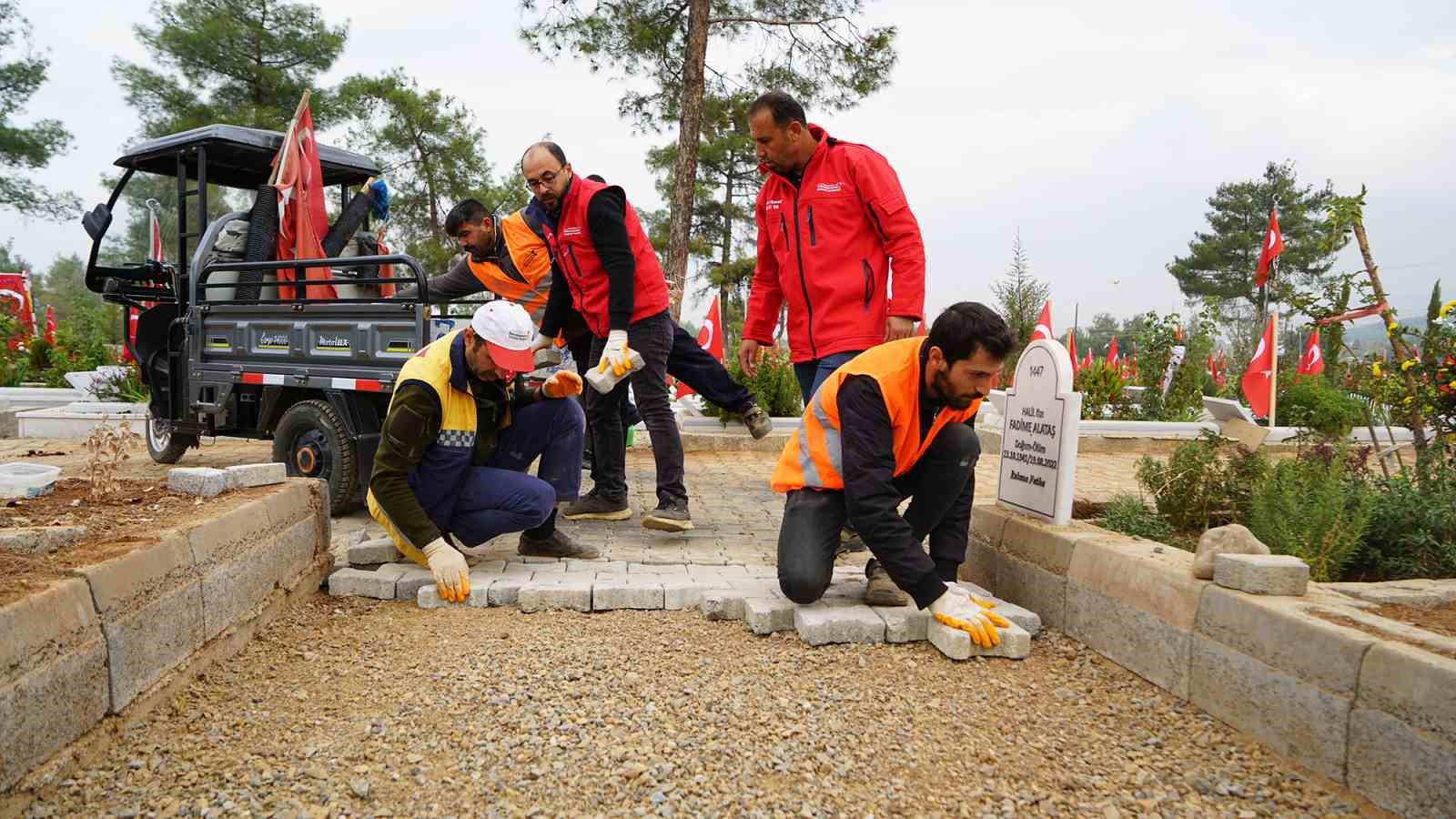 Kahramanmaraş’ta mezarlıklara bakım ve onarım
?v=1