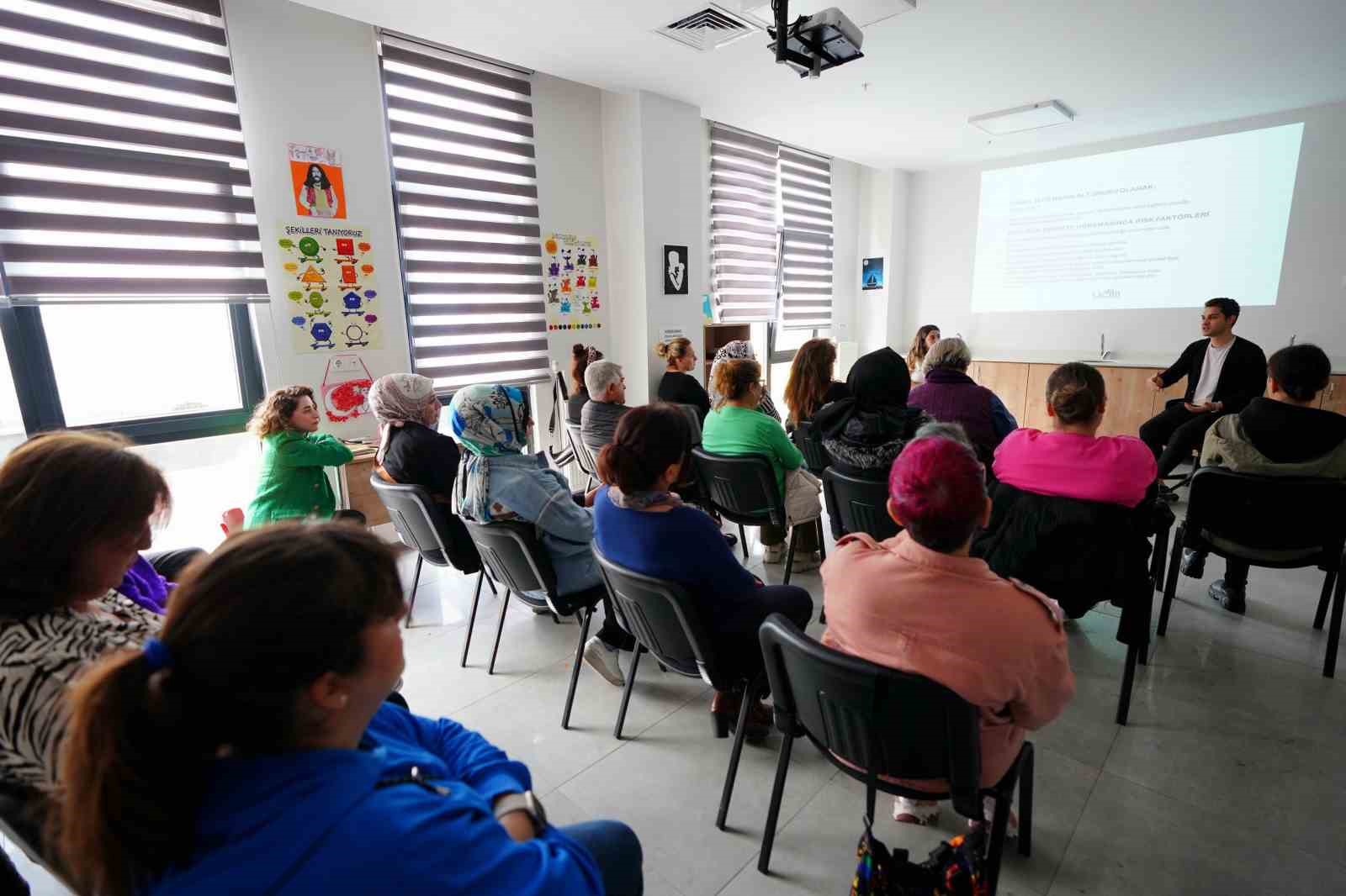 Beylikdüzü’nde çocuk istismarına karşı farkındalık eğitimi düzenlendi
