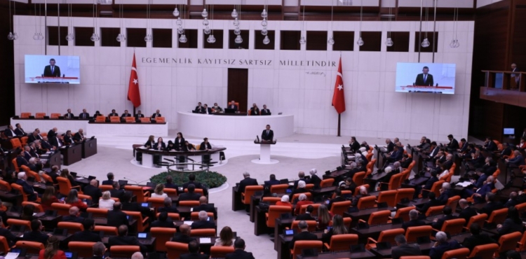 TBMM Adalet Komisyonu Başkanı Yüksel:  Bu kararlar, Filistin halkının çektiği ızdırabın ve insanlık onuruna yapılan saldırıların artık cezasız kalmayacağına dair güçlü bir beyandır 