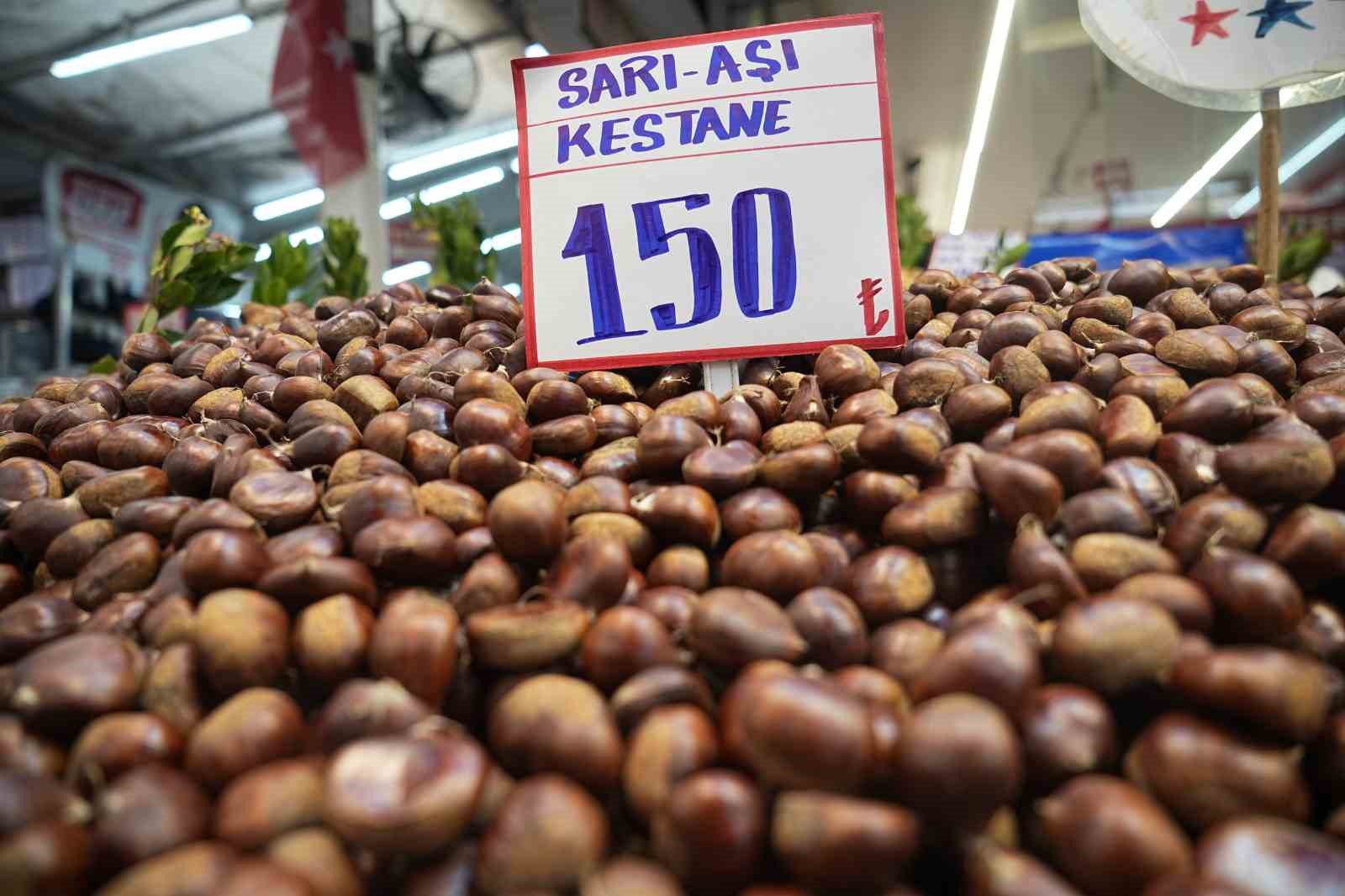 Pazarda Çin kestanesinin yerini yerli kestane aldı
