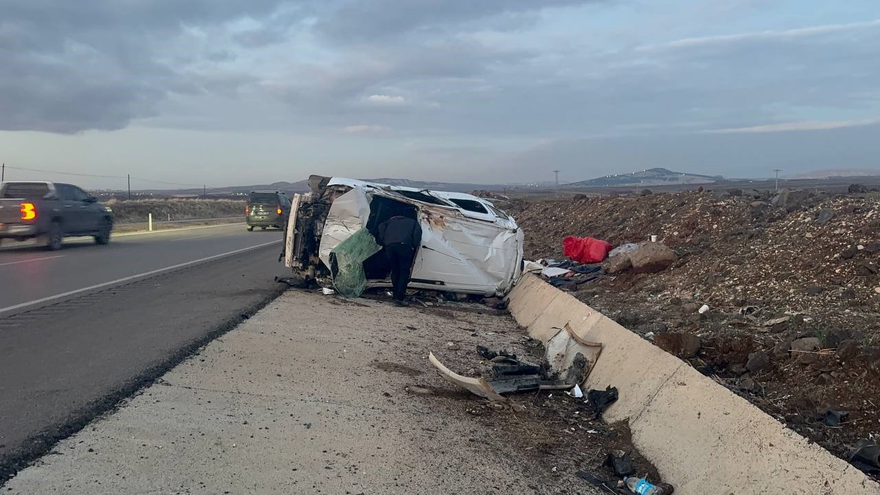 Kilis’te takla atan otomobilde can pazarı: 5 yaralı
?v=1