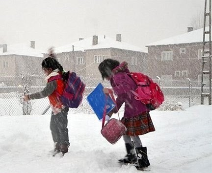 Erzincan’da taşımalı eğitime kar tatili
?v=1