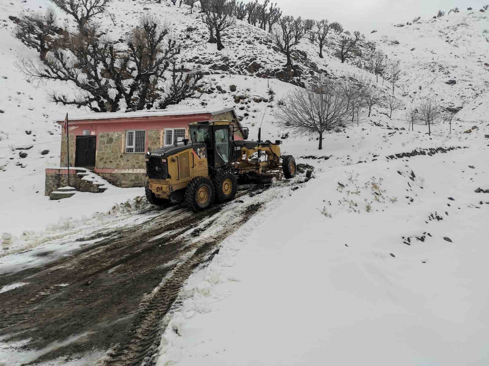 Sason’da kar nedeniyle eğitime 1 gün ara verildi
?v=1