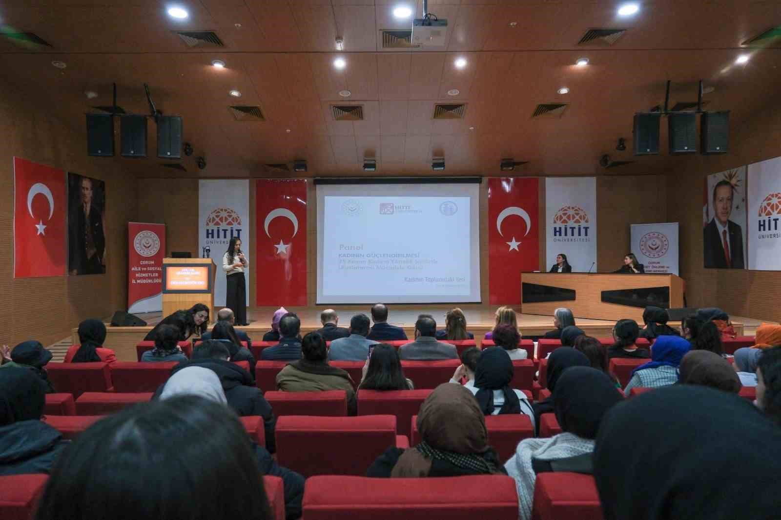 Hitit Üniversitesi’nde “Kadının Güçlendirilmesi” paneli
?v=1