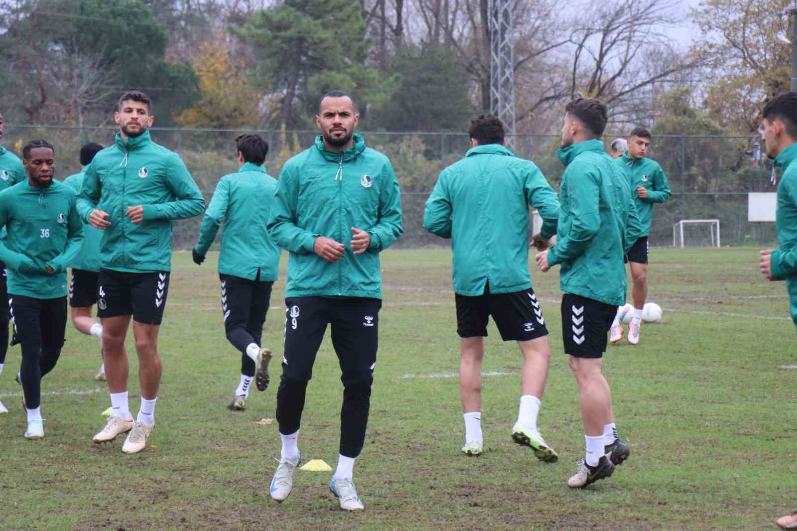 Sakaryaspor, Boluspor maçı hazırlıklarını sürdürdü
