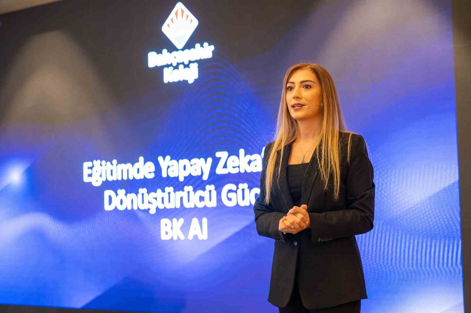 Yapay zeka destekli asistanla eğitimde teknolojik devrim
?v=1