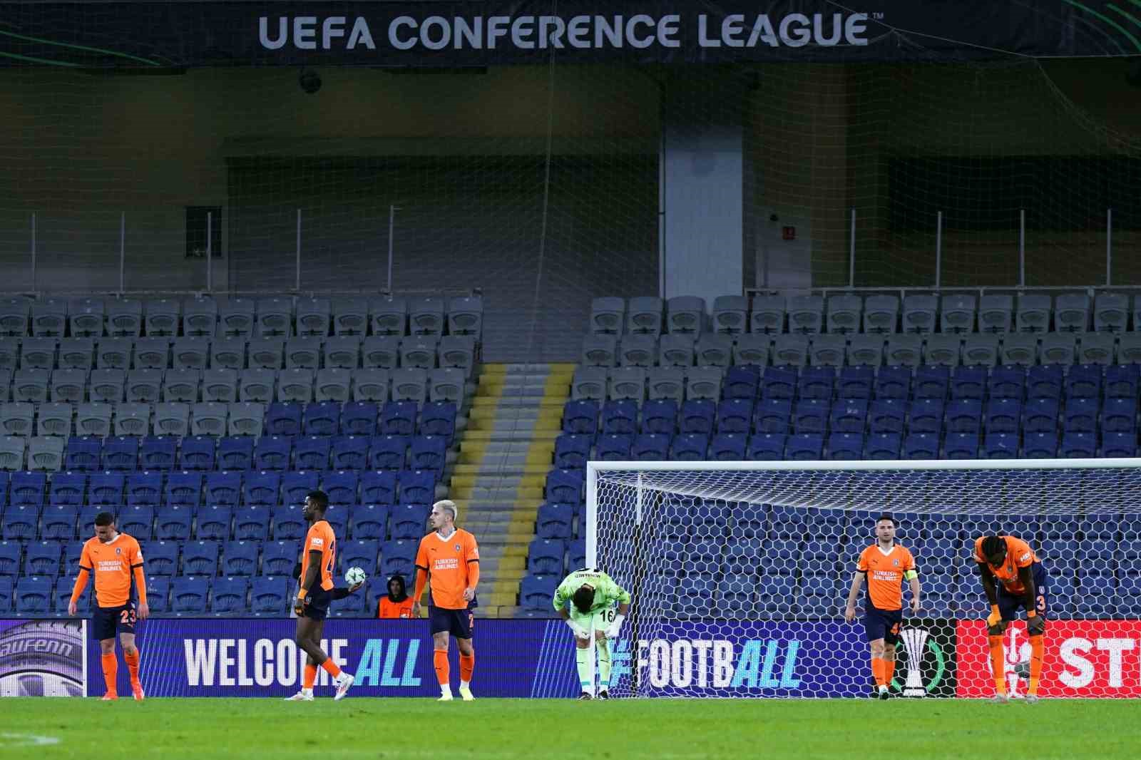 UEFA Konferans Ligi: Başakşehir: 1 - Petrocub: 1 (Maç sonucu)
?v=1