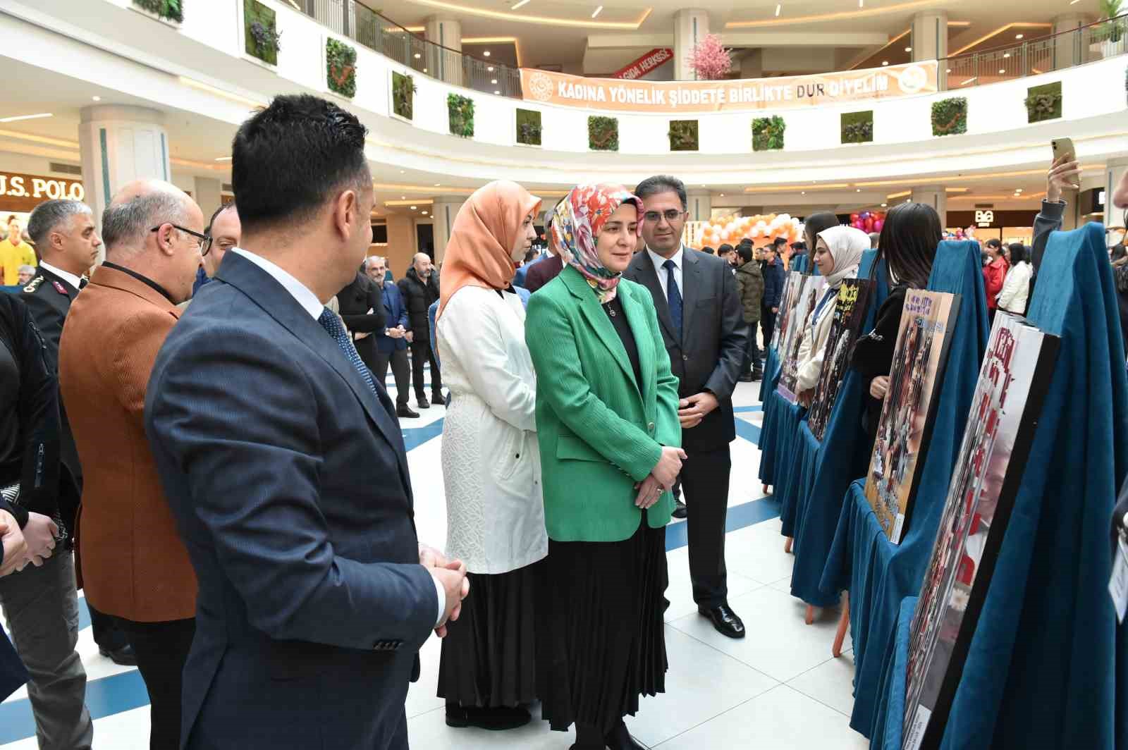 Erzurum’da  Madalyonun İki Yüzü nü anlattılar
?v=1