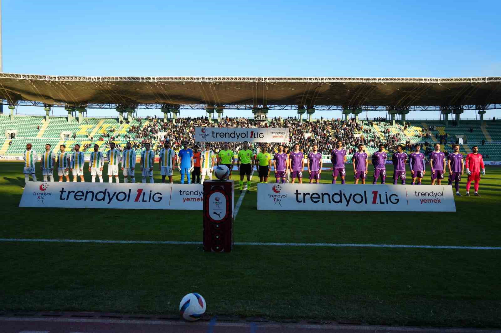 Trendyol 1. Lig: Şanlıurfaspor: 0 - Keçiörengücü: 0 (Maç devam ediyor)
