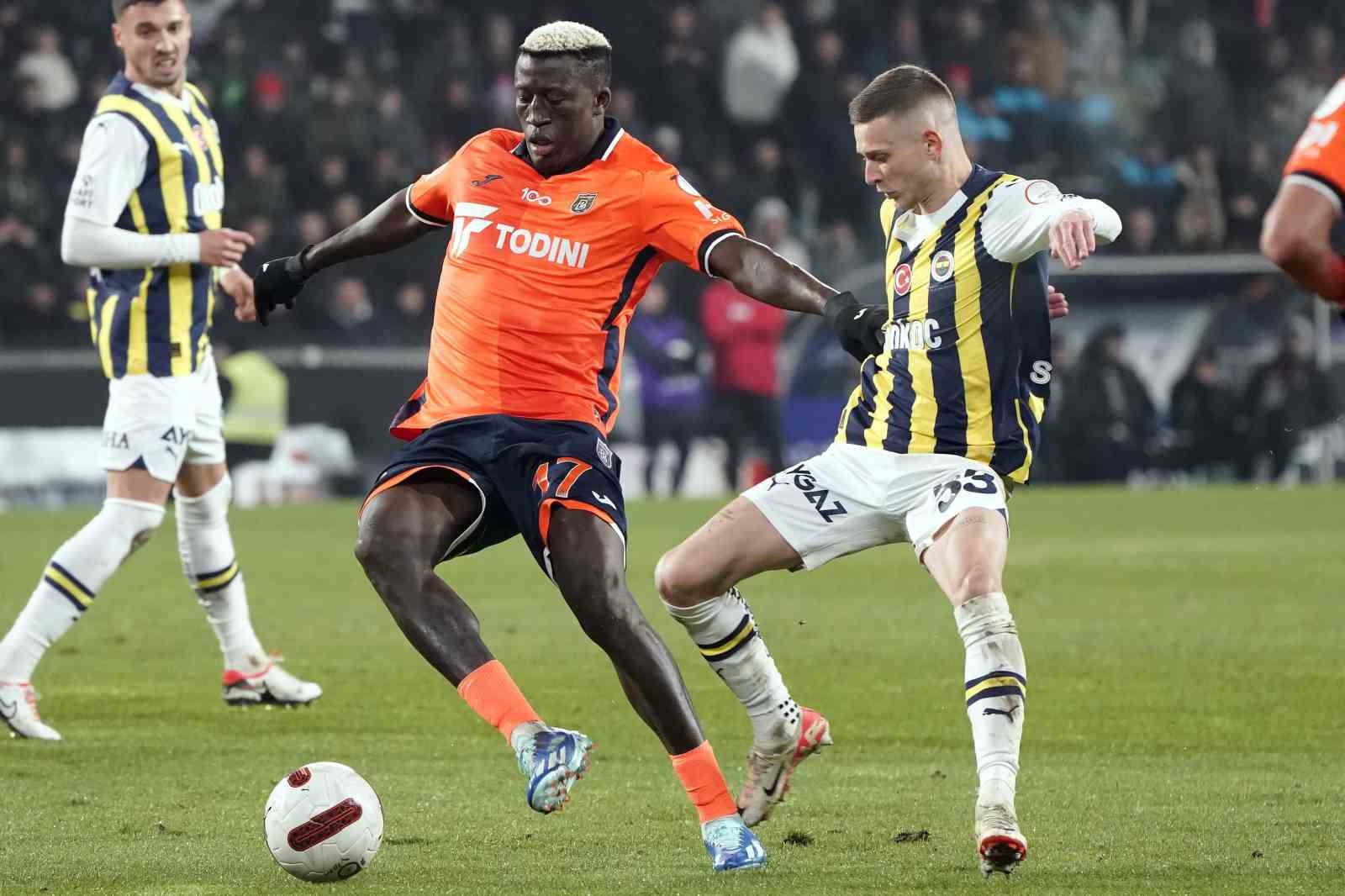 Fenerbahçe, Başakşehir’i konuk edecek
